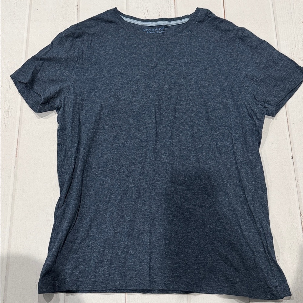 Banana Republic Men's Premium Soft Wash Tee Blue